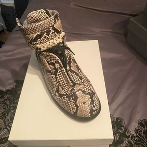 Python Print  Printed Maison Margiela